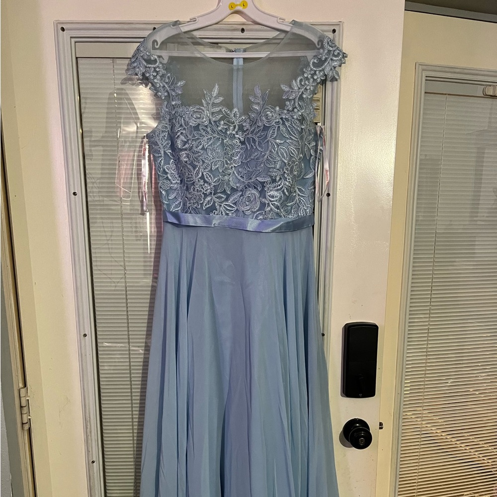 sky blue dress